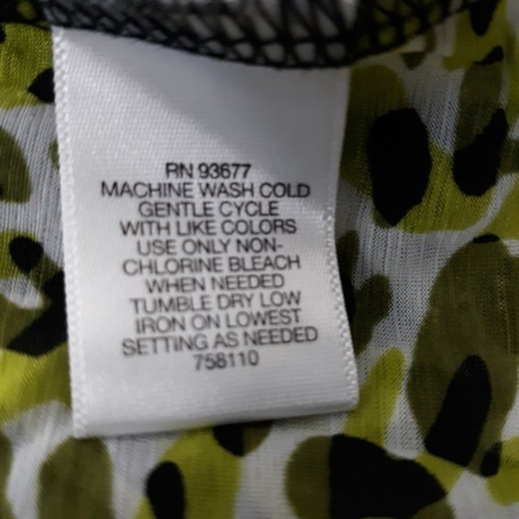 Calvin Klein Top Women's Large EUC Sleeveless Blouse Abstract Animal Print Shirt - Picture 4 of 5